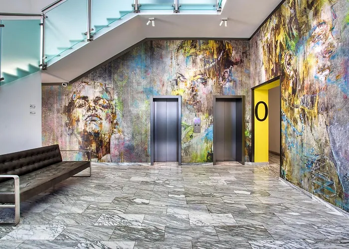 Art Building Palestra Inclusa E Parcheggio * Mailand